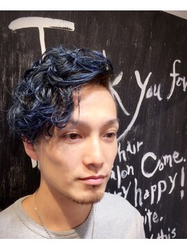 ラボリア(LABO li'a) ブルーヘア