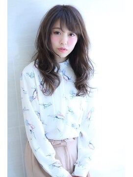 オーロ(ORO) 大人可愛いロングスタイル