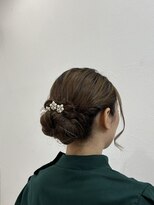 ラビス クローバー(Lovis clover)&nbsp;〔NANA〕アップヘア/パーティヘア