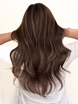 ジル ブラン 福岡(JIL BLAN) ハイライトレイヤーカットショートボブイルミナカラー天神大名