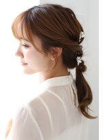 ノノリリ(NONORIRI)&nbsp;20代ヘアアレンジ・ヘアセットゆるふわお呼ばれスタイル