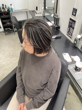 キング 高槻(K!ng) 縮毛矯正髪質改善ハイライトレイヤーカット高槻美容室エクステ