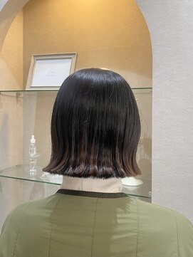 カラークチュール(Color Couture) 黒髪カタログ/ホブルフ/ネビージュ/小顔に見せるヘア/ワンレン