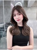 大人ガーリー似合わせカットミディアムレイヤーダークアッシュ