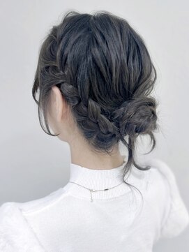 レイリー 原宿 表参道(Rayreee) 女子会・イベント向けシニヨンアレンジ