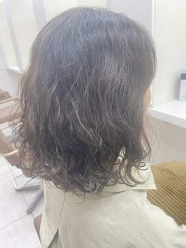 カットハウス ニューヨーク(CUT HOUSE NEW YORK) ミディアムヘア×パーマ