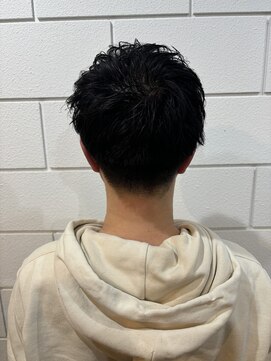 イッヒ 茅ヶ崎(IHHI) men'sナチュラル束感ショート