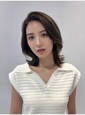 ミディアムレイヤー外ハネくびれヘア♪