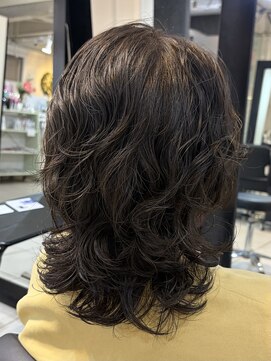 アクアオモテサンドウ(ACQUA omotesando) ＊くびれミディアムウルフパーマヘア！ミディアムレイヤーパーマ