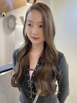 キラ 原宿(KILLA) ココアベージュ/オリーブグレー/小顔/黒髪/クラゲヘアー/原宿