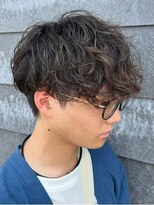 ヒュイル バイ ニアウ(Hwyl by Niau) メンズマッシュシャドウパーマスパイラルパーマニュアンスパーマ