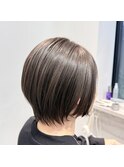 小顔ショートボブカラー大人ショートボブひし形ショートカット