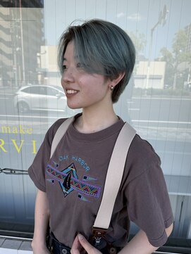 ナービス(NARVIS) ショートレイヤーカット/ターコイズブルー