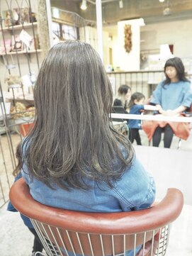 コニ(Coni) ♪Coni♪シングルカラー　ダークグレージュ