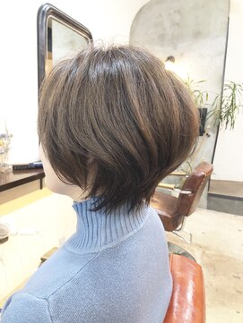 エトネ ヘアーサロン 仙台駅前(eTONe hair salon) 【30代から40代にオススメ】くびれのある大人ショート