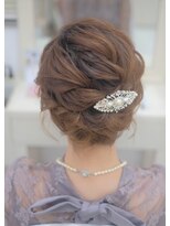 リサ 恵比寿(risa.)&nbsp;髪の短い方のふんわりアップ＊