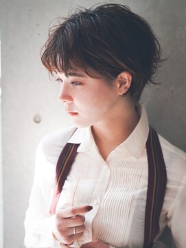 カライング(ing) 大人可愛い20代30代40代黒髪前下がりショートボブ丸みショート◎