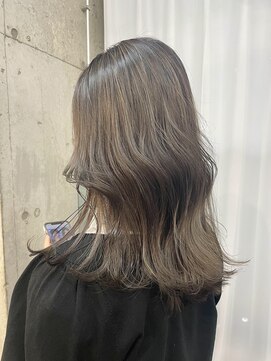 ラニヘアサロン(lani hair salon) 細ハイライトで透け感up!