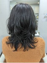 ウーア(Hair Salon UA) 【UA】ハイレイヤー、ソフトウルフ