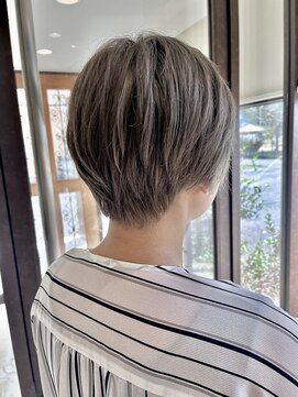 エミュ(emu) ショート×シルバー