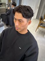 グルーマーズトウキョウ(GROOMER/S TOKYO)&nbsp;【GROOMER/S】 ラフカール パーマ スタイル スペインカール