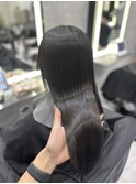 美髪縮毛矯正/黒髪/フェミニンロング