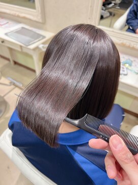 浪漫館 アールズコート(R's Court) ツヤツヤボブスタイル@伊達　12/14