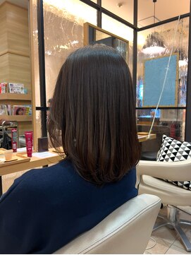 テラスアヴェダ(Terrace AVEDA) 大人可愛いミディアムボブ
