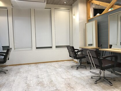 アグ ヘアー ニール 彦根店(Agu hair neelu)の写真