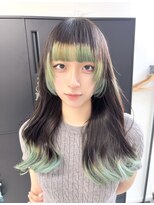 ユニークノベル 中央林間(unique novel)&nbsp;ミントグリーン×ぱっつんバングでつくるレトロモード