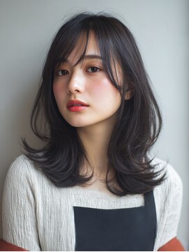 ネオリーブ チロル 横浜西口店(Neolive CiroL.) 20代30代40代小顔レイヤー/暗めカラー/デザインカラー