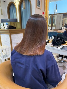 ロンドアベニール 北千住(Lond avenir) オリーブグレー/韓国風巻き/レイヤーカット/髪質改善/縮毛矯正