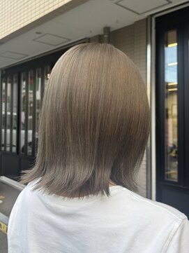 まろやかオリーブベージュカラー