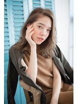 キート(Kiito)&nbsp;【kiito海老名/海老名駅】外ハネ/イルミナカラー/ロブ