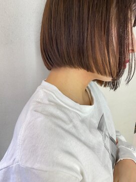 シー バイ ロンド 新宿(Sea by Lond) 【藤原三知代】切りっぱなし外ハネボブ地毛風アッシュブラウン