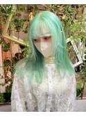 ライムグリーンのペールカラー