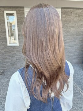 ハイバレーヘアーメゾン(HIGH VALLEY HAIRMAISON) ロングレイヤースタイル顔周りカット岡山南中央町