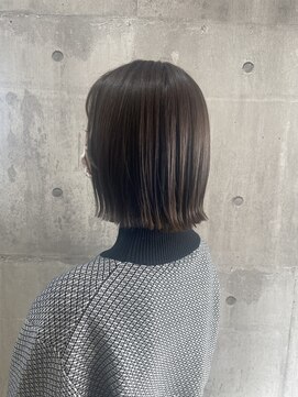 アールラーゴ(art-Lago) 切りっぱなしボブ