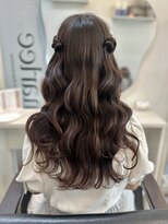 マーリー(marlee)&nbsp;ハーフツインアレンジ