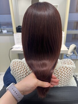 トッカ ANNEX京都河原町(tocca) 深め赤味ピンク