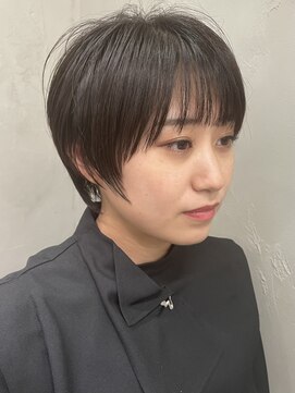 ロリム(RorriM) レイヤー × ショート × 顔まわりレイヤー × フェイスレイヤー