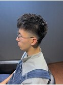 ビジネスベリーショート 黒髪短髪フェードカット ダウンバング