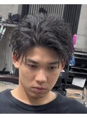 縦落ちツイスパ　ツイストスパイラル眉カットメンズパーマ