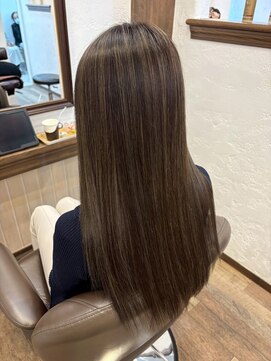 アミリー ひたち野うしく店(Amily) ハイライトバレイヤージュダブルカラーケアブリーチ20代30代