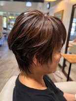 クオレ(CUORE) 後ろ姿まで若見え♪美シルエットくびれショート
