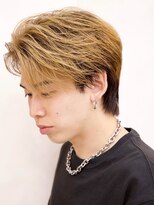 ルーシー 名古屋栄(LUCEY)&nbsp;センターパートニュアンスパーマフェザーパーマ波巻きパーマ