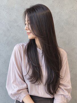 ビューティースペースラルジュヘアー(Beauty Space Large hair) 縮毛矯正×黒髪ストレートロング艶感