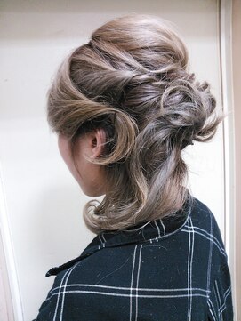 美容室 アネックス(ANNEX) SNSで話題のスローカラー　簡単ゆるふわアップ♪