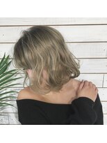 ビーヘアサロン(Beee hair salon) 【渋谷Beeehair/山森伴利】A/W NewStyle