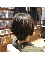 髪屋こころ 浦和美園&nbsp;前下がりショートボブ♪